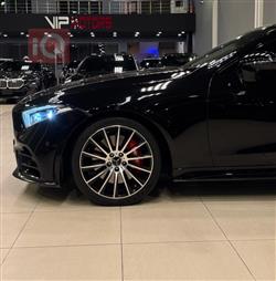 مێرسێدس بێنز CLS